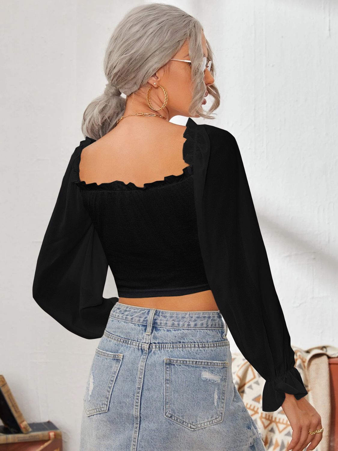 Mesh Sweetheart Neck Flounce Sleeve Top